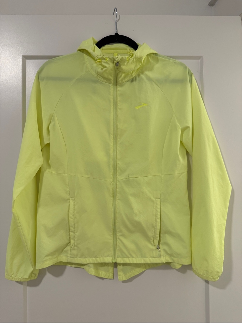 Brooks Packable Canopy Jacket - Neon Yellow